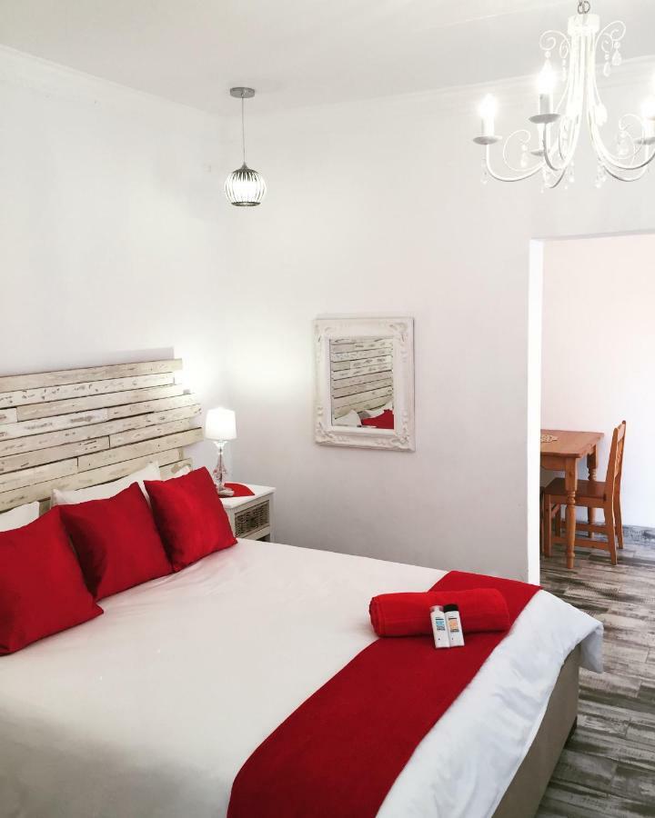 Esmarline Lodge Бритс Экстерьер фото