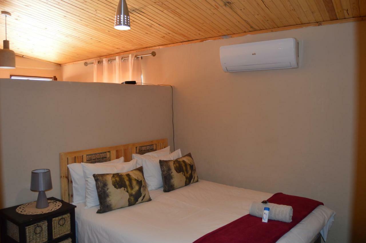 Esmarline Lodge Бритс Экстерьер фото